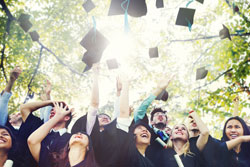 Schulden von Studenten in USA Studenten beim Abschluss